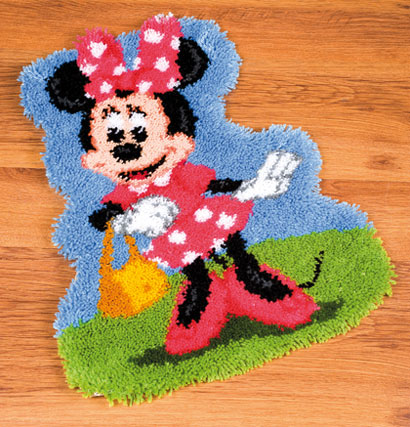 Kit coussin au point de croix Disney Minnie