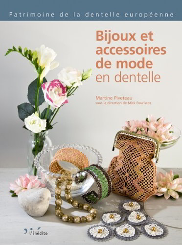 Scrap' broderie : votre album de famille sur tissu de L'Inédite - Livres et  Revues - Livres et Revues - Casa Cenina